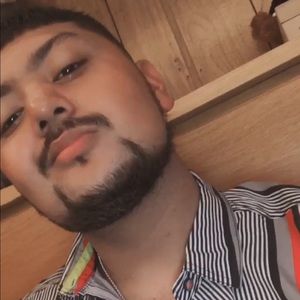 Meet your Posher, Beyycen alfonso